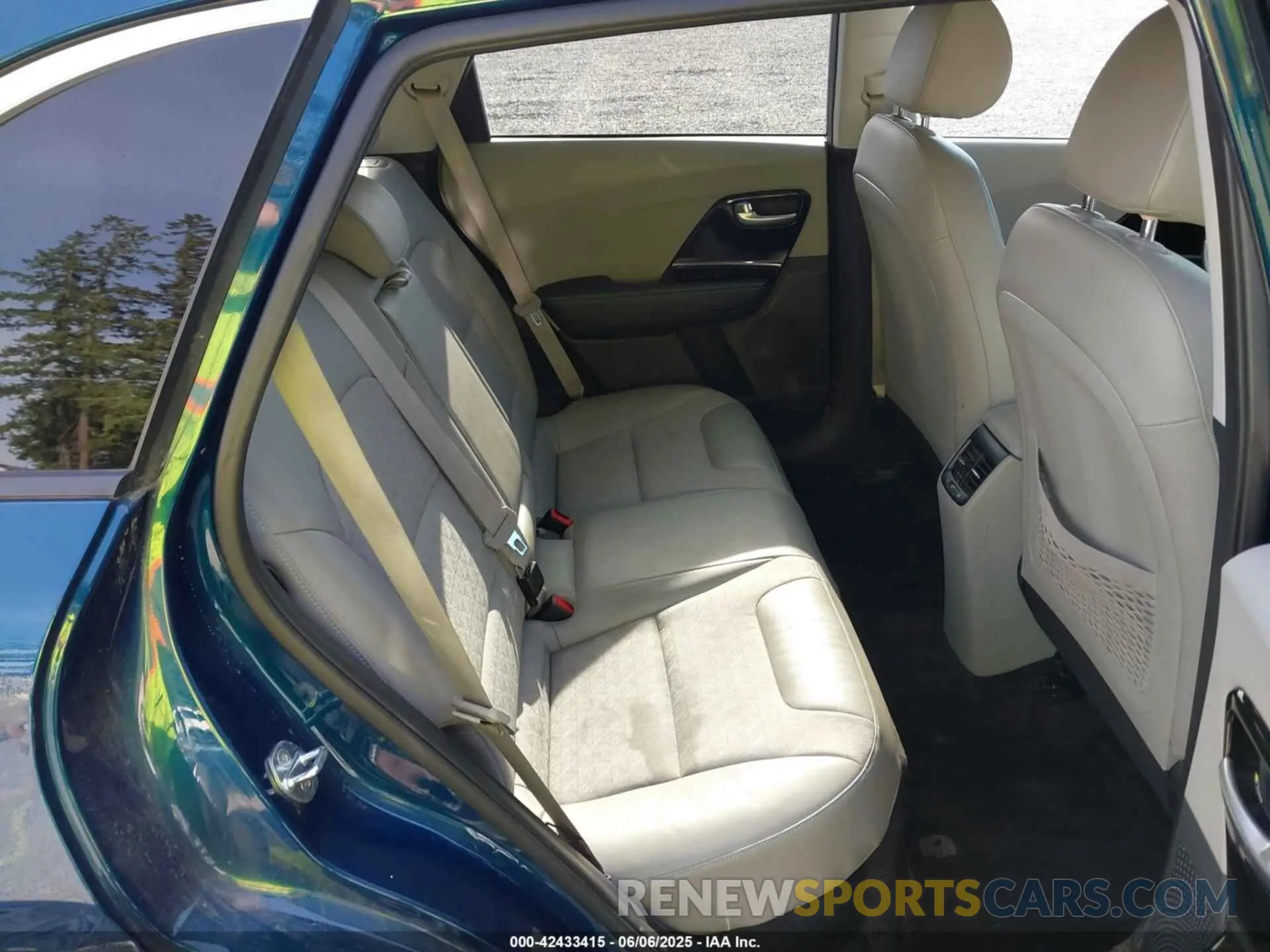 8 Фотография поврежденного автомобиля KNDCD3LD8N5530549 KIA NIRO PLUG-IN HYBRID 2022