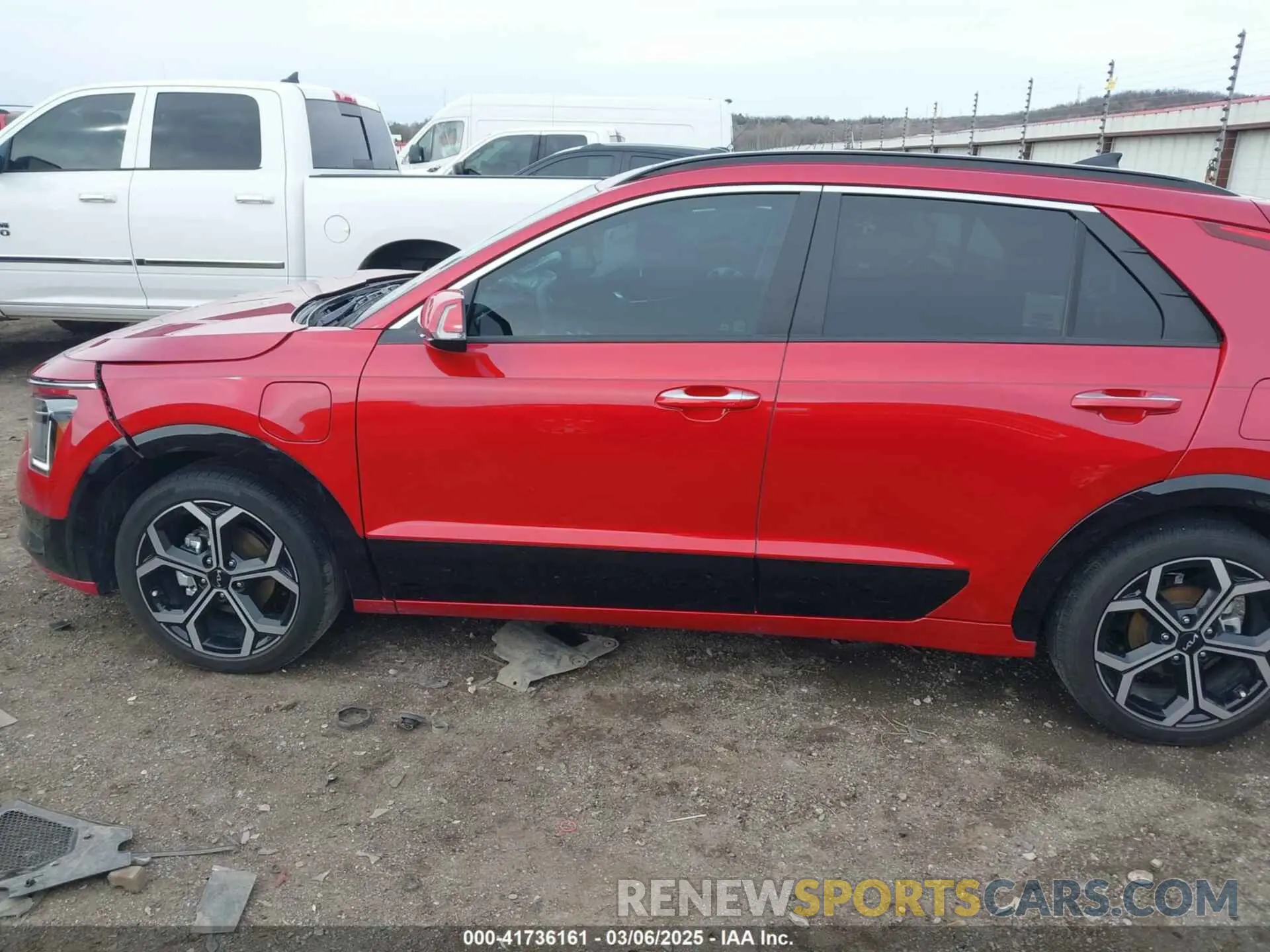 14 Фотография поврежденного автомобиля KNDCR3LF1P5107544 KIA NIRO PLUG-IN HYBRID 2023