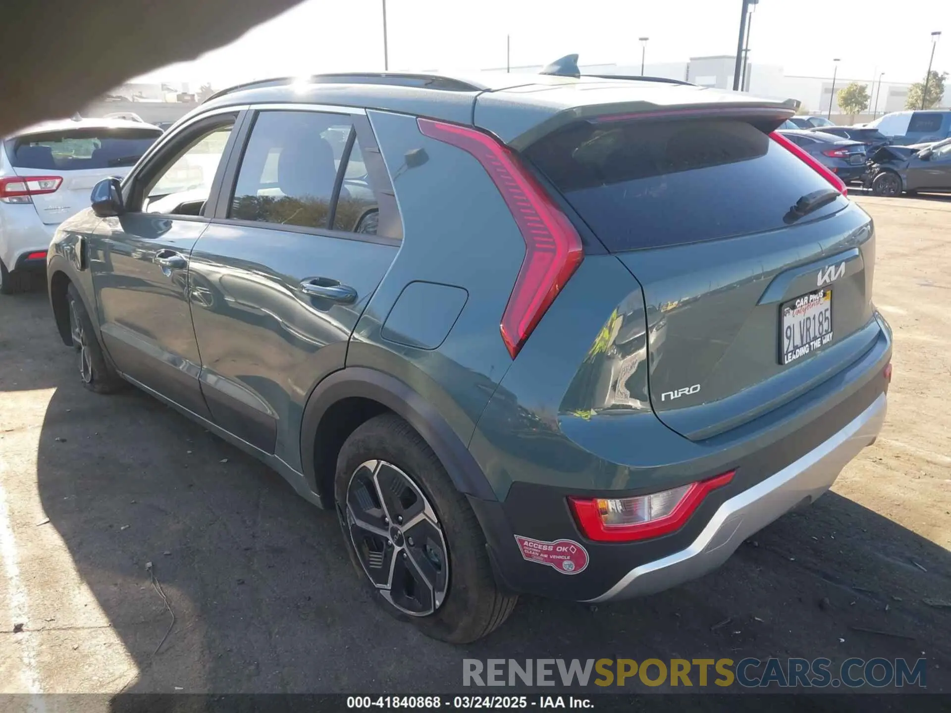 3 Фотография поврежденного автомобиля KNDCS3LF8R5171202 KIA NIRO PLUG-IN HYBRID 2024