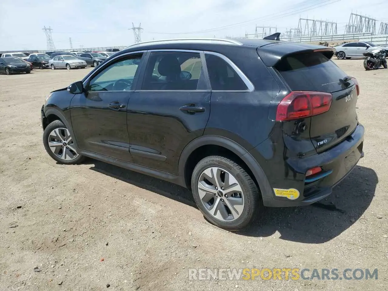 2 Photograph of a damaged car KNDCC3LG7N5135808 KIA NIRO S 2022