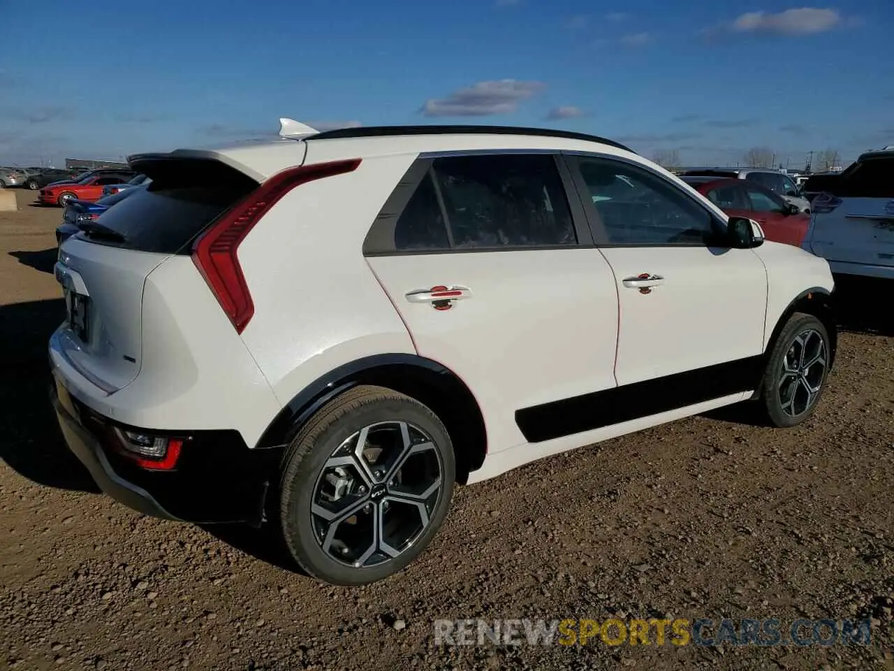 3 Photograph of a damaged car KNDCT3LE3R5123708 KIA NIRO SX 2024