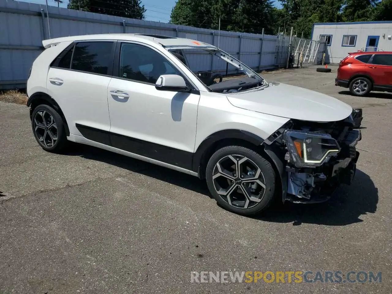 4 Фотография поврежденного автомобиля KNDCR3LF1P5075596 KIA NIRO SX TO 2023