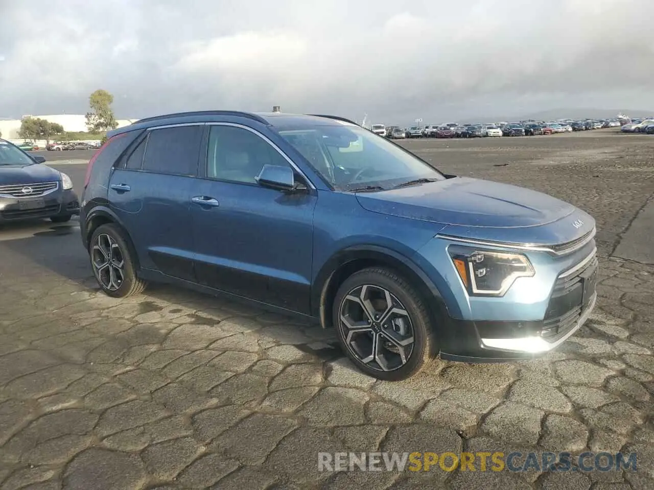 4 Фотография поврежденного автомобиля KNDCR3LFXP5068873 KIA NIRO SX TO 2023