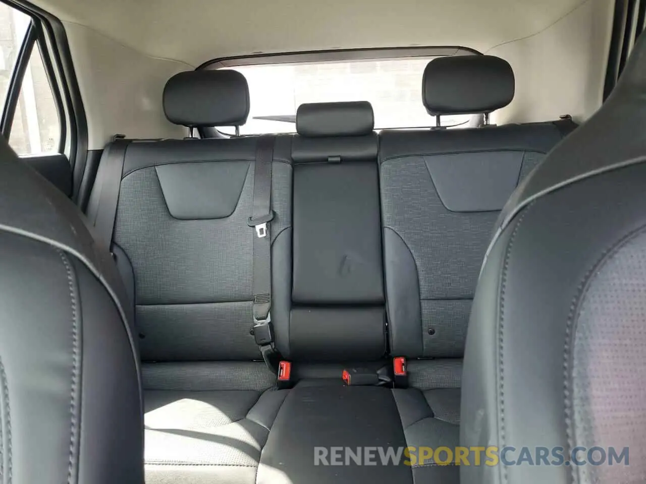10 Photograph of a damaged car KNDCT3L10P5020076 KIA NIRO WAVE 2023