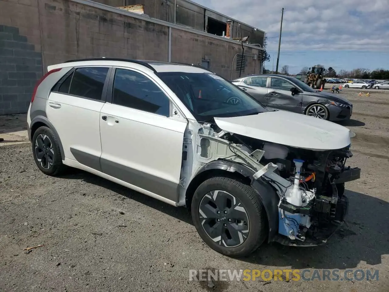 4 Photograph of a damaged car KNDCT3L10P5020076 KIA NIRO WAVE 2023