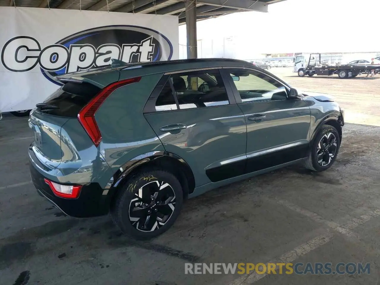 3 Photograph of a damaged car KNDCR3L10P5033828 KIA NIRO WIND 2023