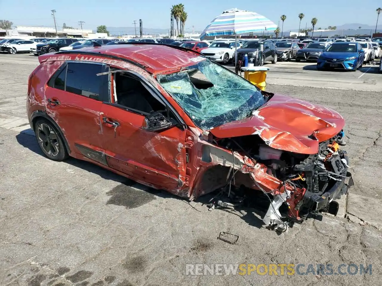 4 Photograph of a damaged car KNDCR3L12P5022894 KIA NIRO WIND 2023