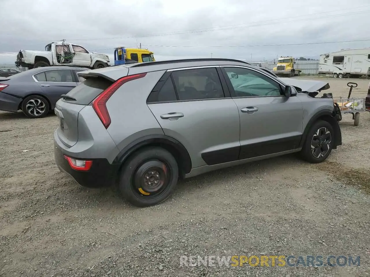 3 Photograph of a damaged car KNDCR3L12P5029098 KIA NIRO WIND 2023