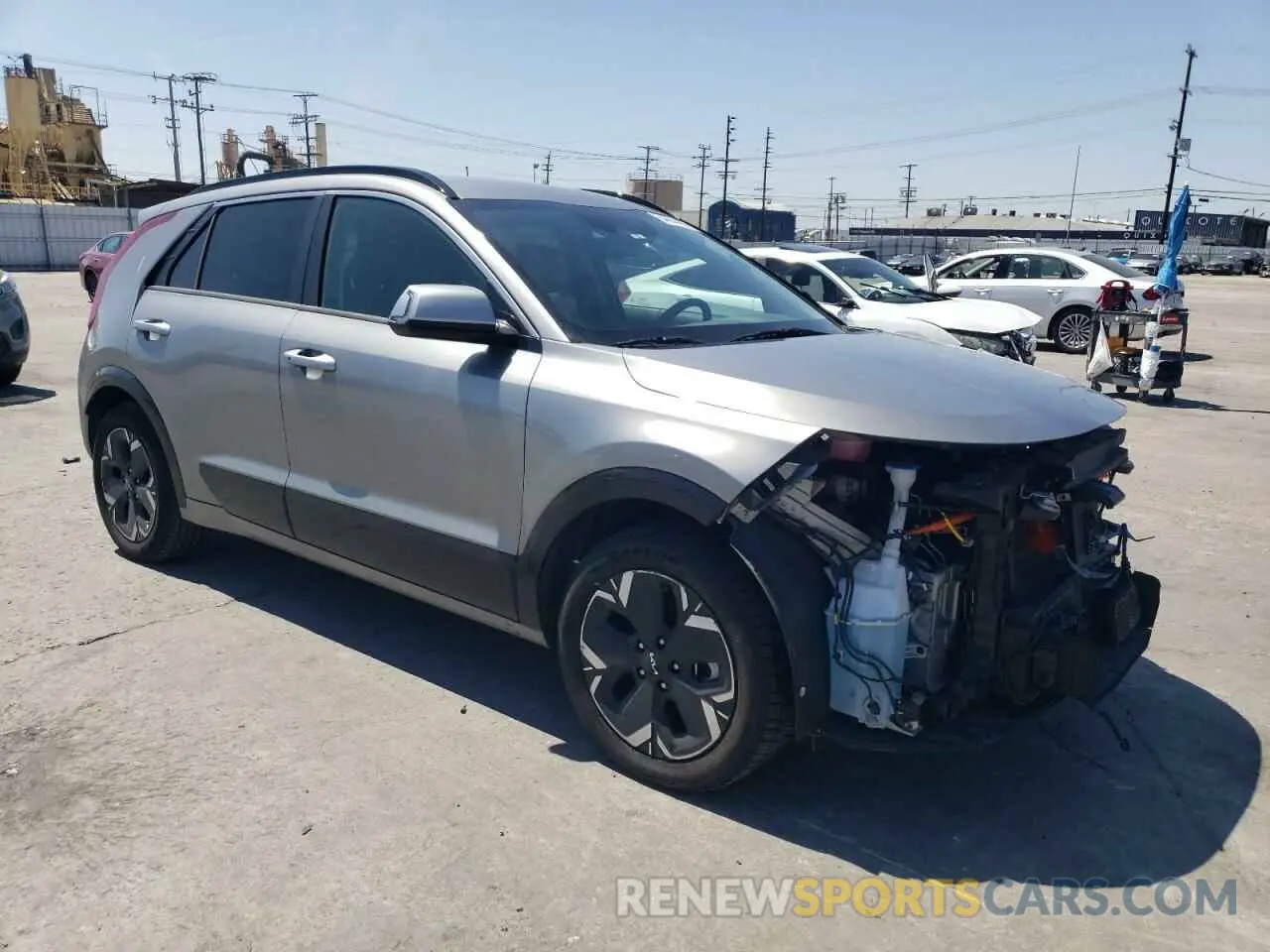 4 Photograph of a damaged car KNDCR3L15P5028236 KIA NIRO WIND 2023