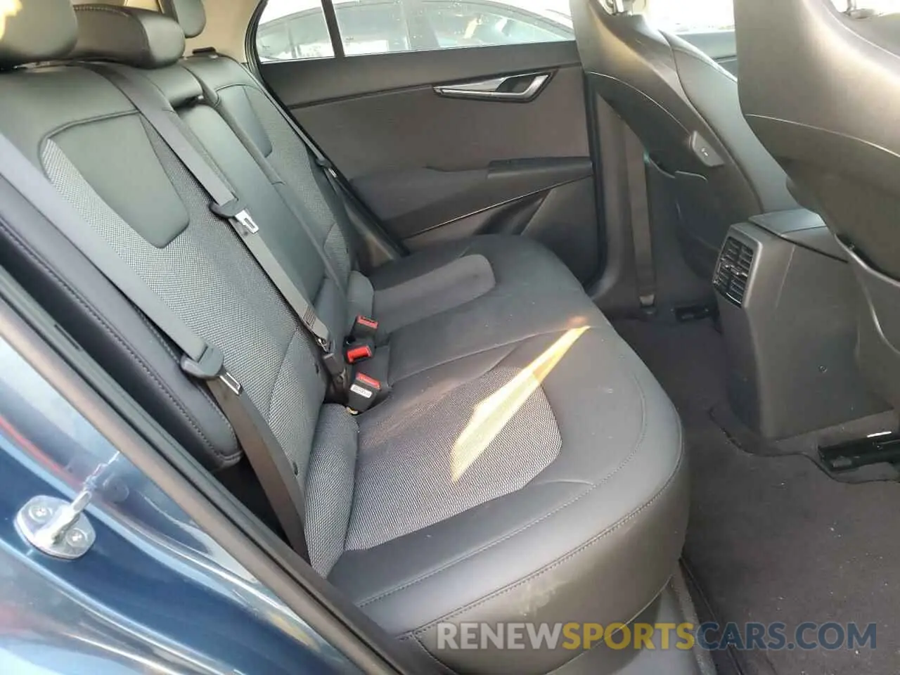 11 Фотография поврежденного автомобиля KNDCR3L1XP5015983 KIA NIRO WIND 2023