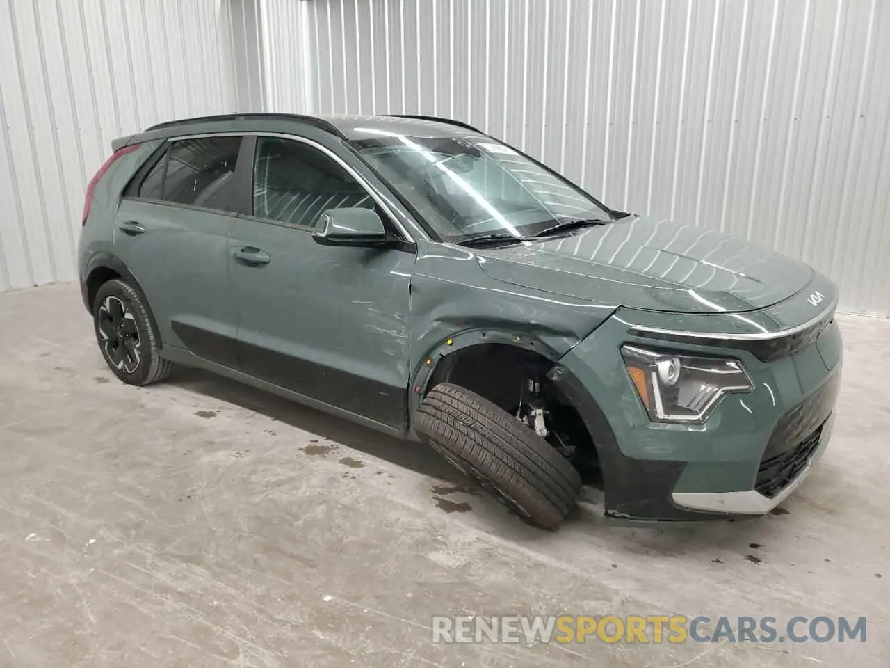 4 Photograph of a damaged car KNDCR3L1XP5072359 KIA NIRO WIND 2023