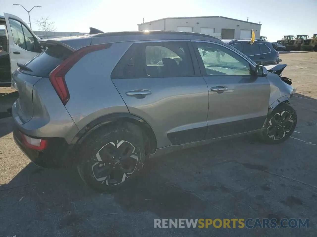 3 Фотография поврежденного автомобиля KNDCR3L10R5111348 KIA NIRO WIND 2024