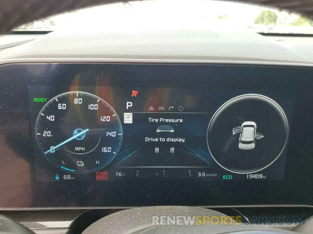 9 Photograph of a damaged car KNDCR3L11R5116090 KIA NIRO WIND 2024