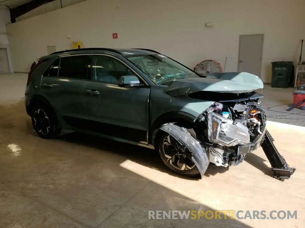 4 Photograph of a damaged car KNDCR3L12R5121654 KIA NIRO WIND 2024