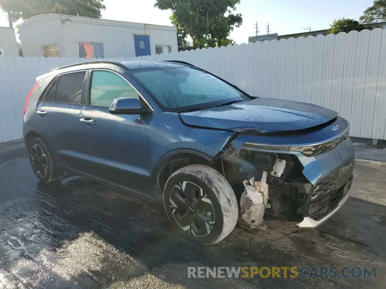 4 Photograph of a damaged car KNDCR3L13R5087160 KIA NIRO WIND 2024