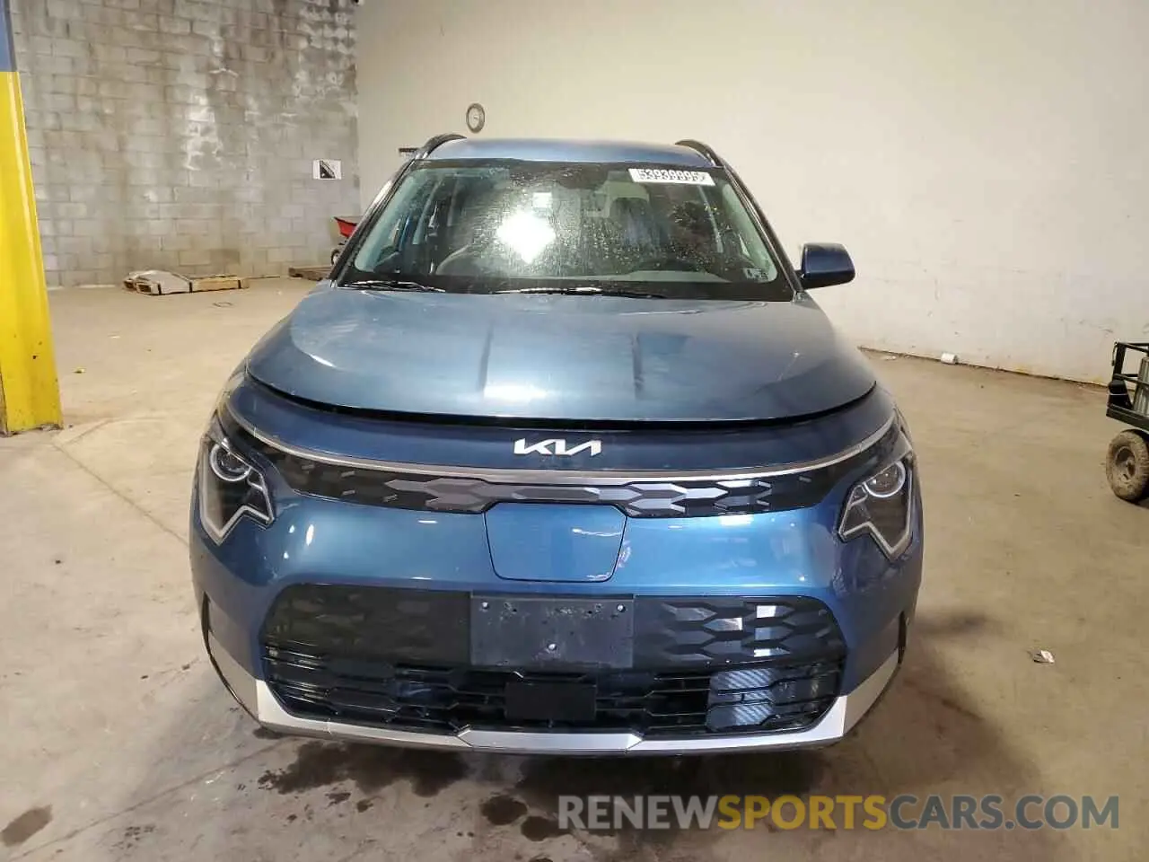 5 Photograph of a damaged car KNDCR3L13R5116155 KIA NIRO WIND 2024