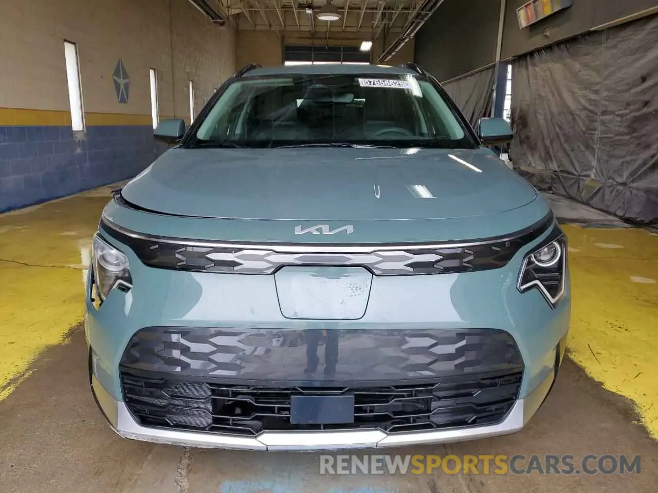 5 Photograph of a damaged car KNDCR3L13R5122215 KIA NIRO WIND 2024