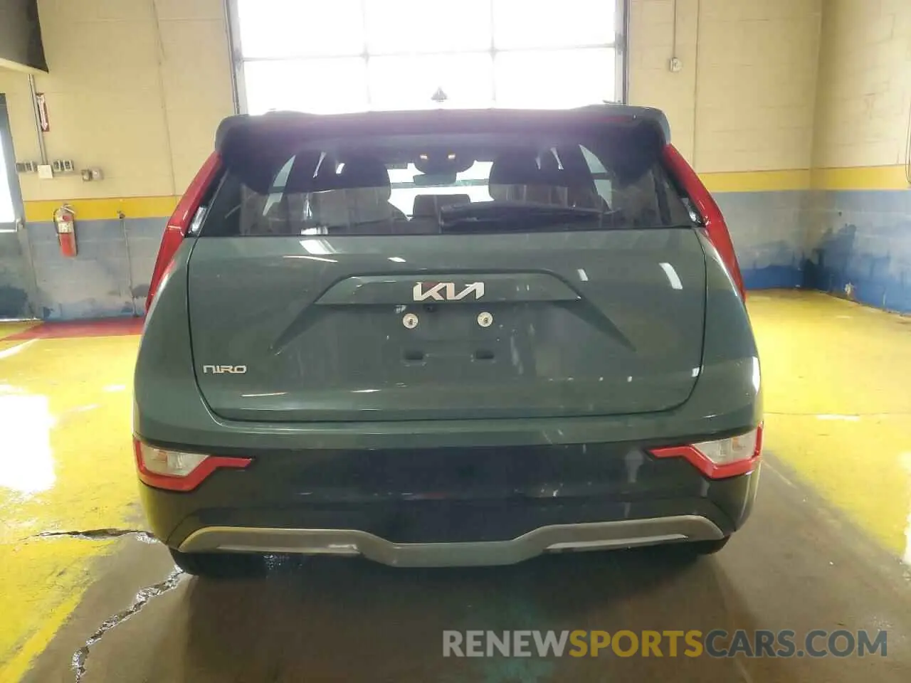 6 Photograph of a damaged car KNDCR3L13R5122215 KIA NIRO WIND 2024