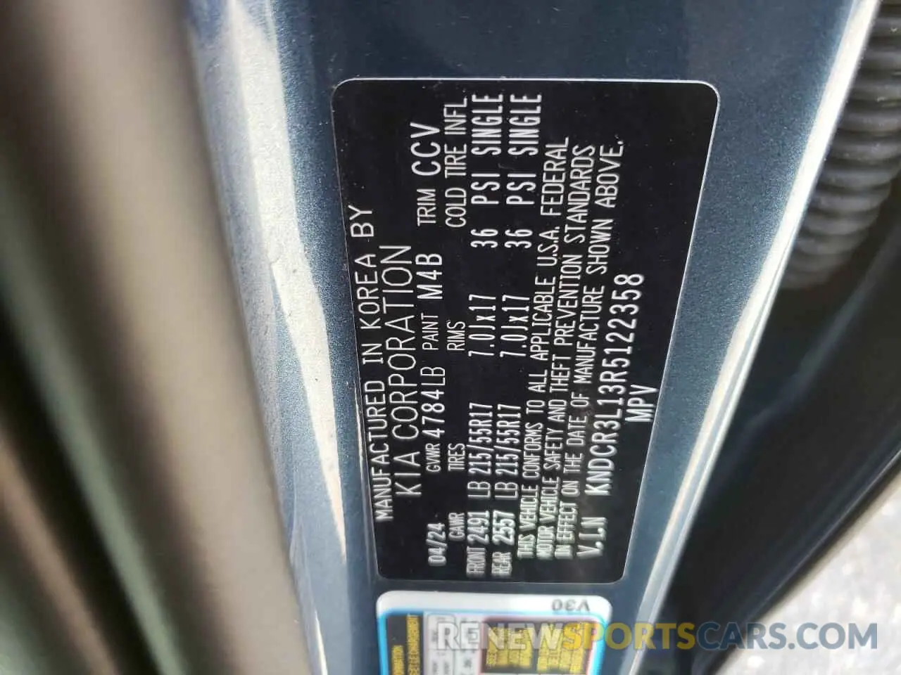 14 Photograph of a damaged car KNDCR3L13R5122358 KIA NIRO WIND 2024
