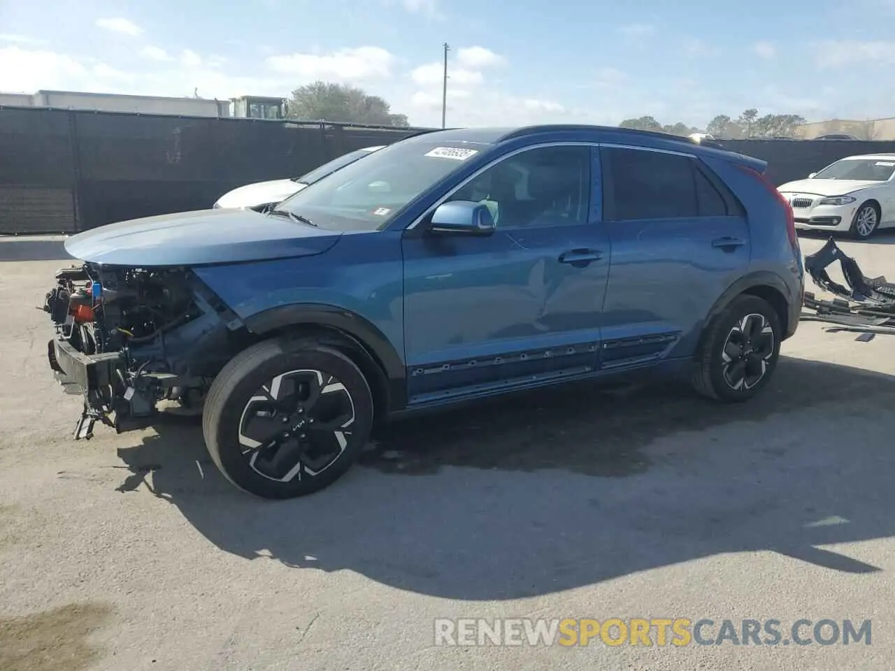 1 Photograph of a damaged car KNDCR3L14R5081786 KIA NIRO WIND 2024