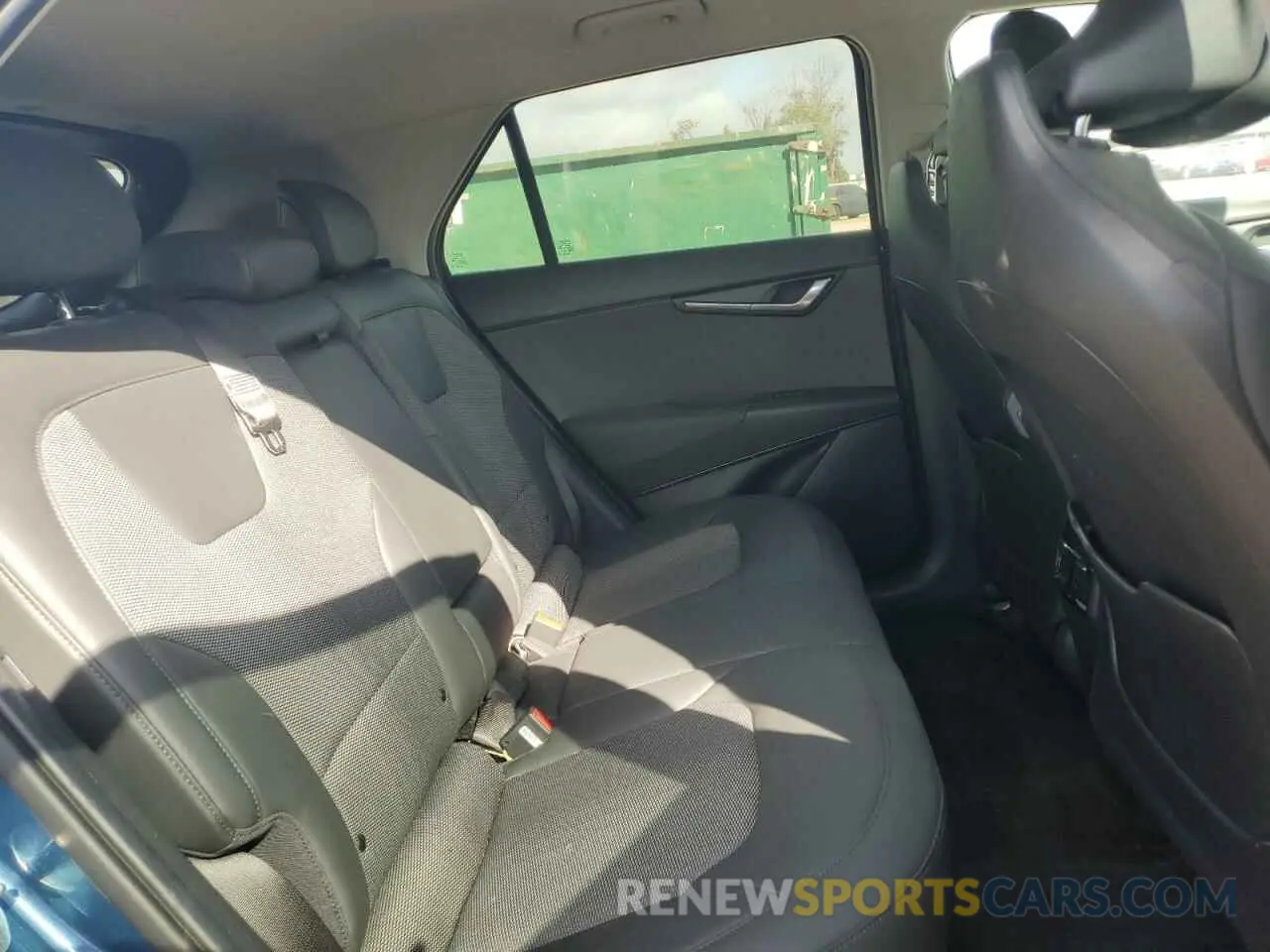 11 Photograph of a damaged car KNDCR3L14R5081786 KIA NIRO WIND 2024