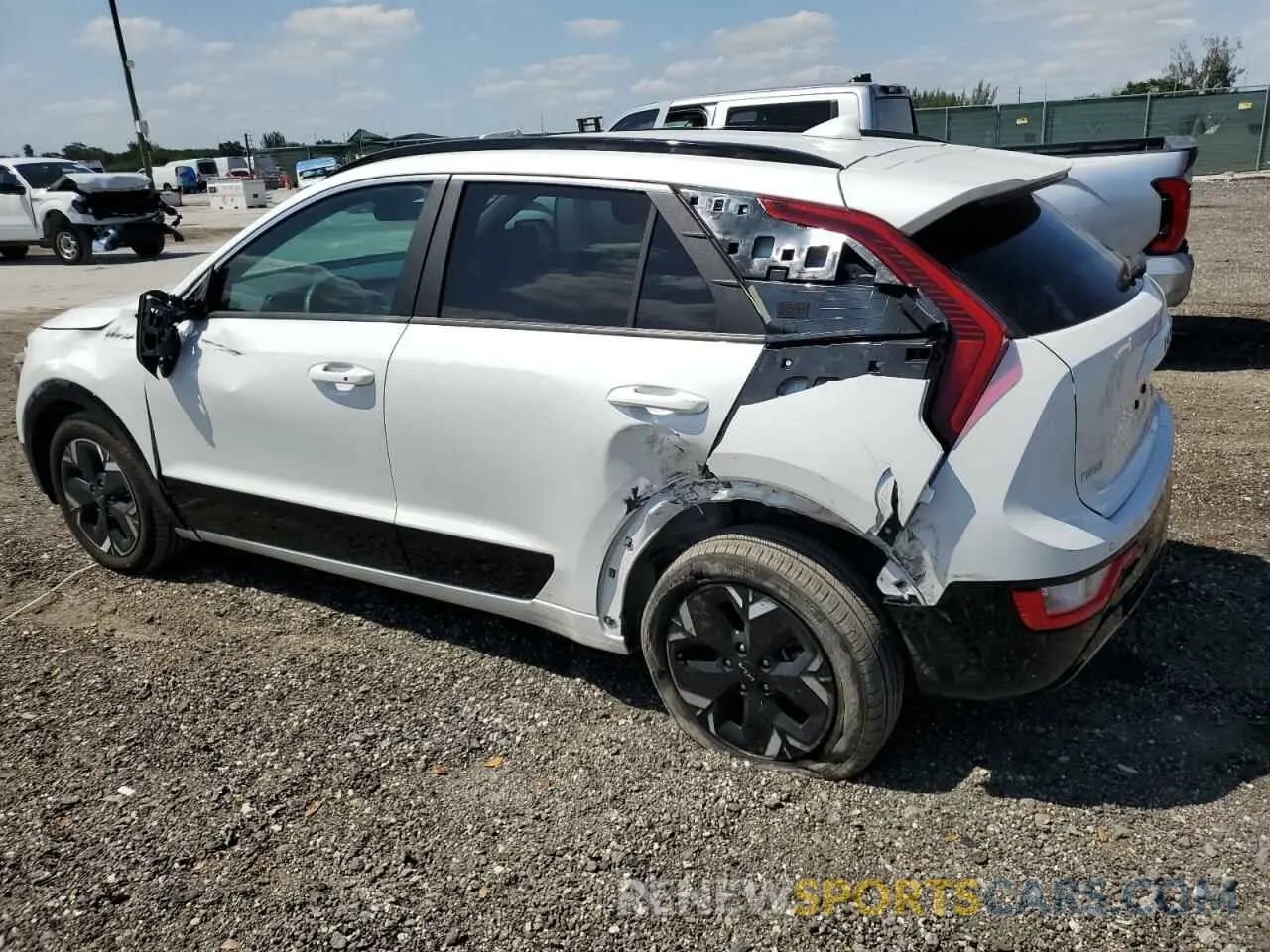2 Фотография поврежденного автомобиля KNDCR3L14R5098698 KIA NIRO WIND 2024