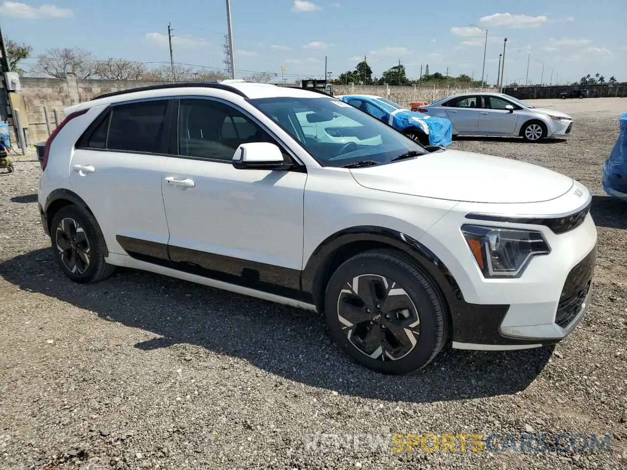4 Фотография поврежденного автомобиля KNDCR3L14R5098698 KIA NIRO WIND 2024