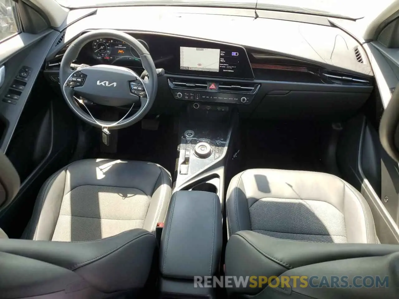 8 Фотография поврежденного автомобиля KNDCR3L14R5098698 KIA NIRO WIND 2024