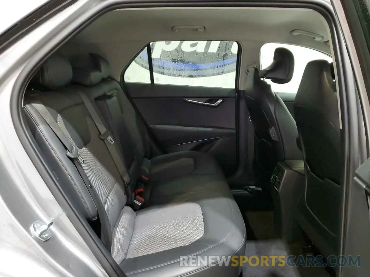 10 Photograph of a damaged car KNDCR3L14R5121011 KIA NIRO WIND 2024
