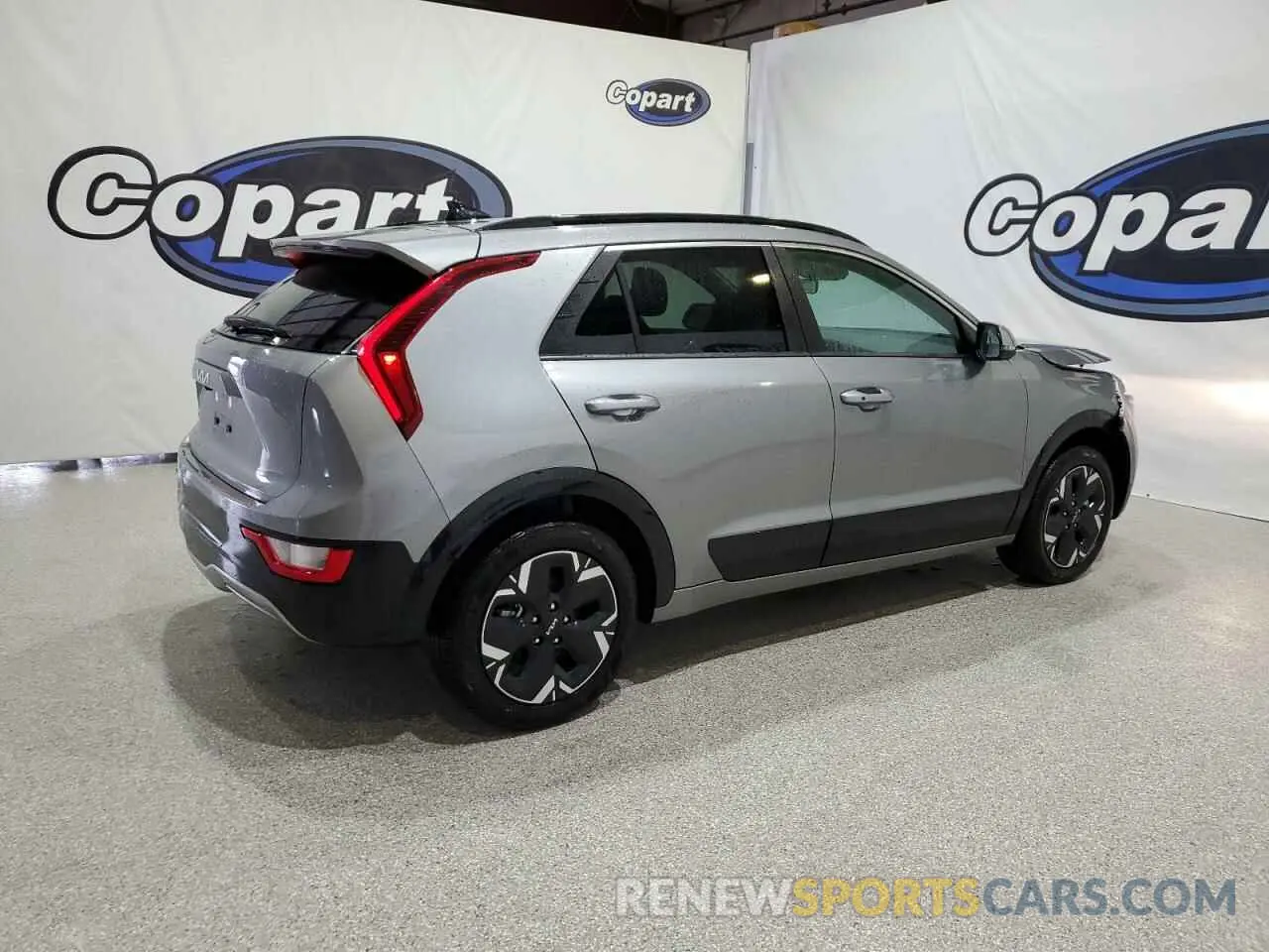 3 Photograph of a damaged car KNDCR3L14R5121011 KIA NIRO WIND 2024