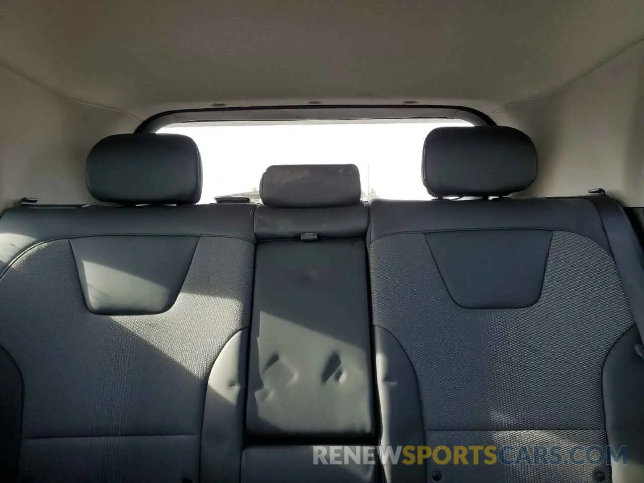 10 Photograph of a damaged car KNDCR3L14R5128475 KIA NIRO WIND 2024
