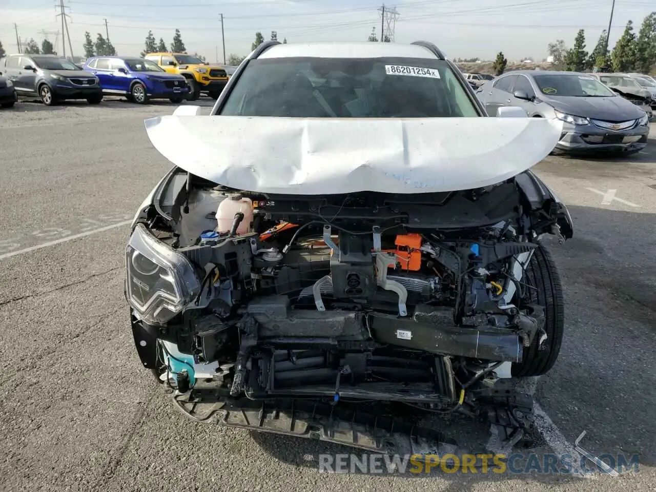 5 Photograph of a damaged car KNDCR3L14R5128475 KIA NIRO WIND 2024