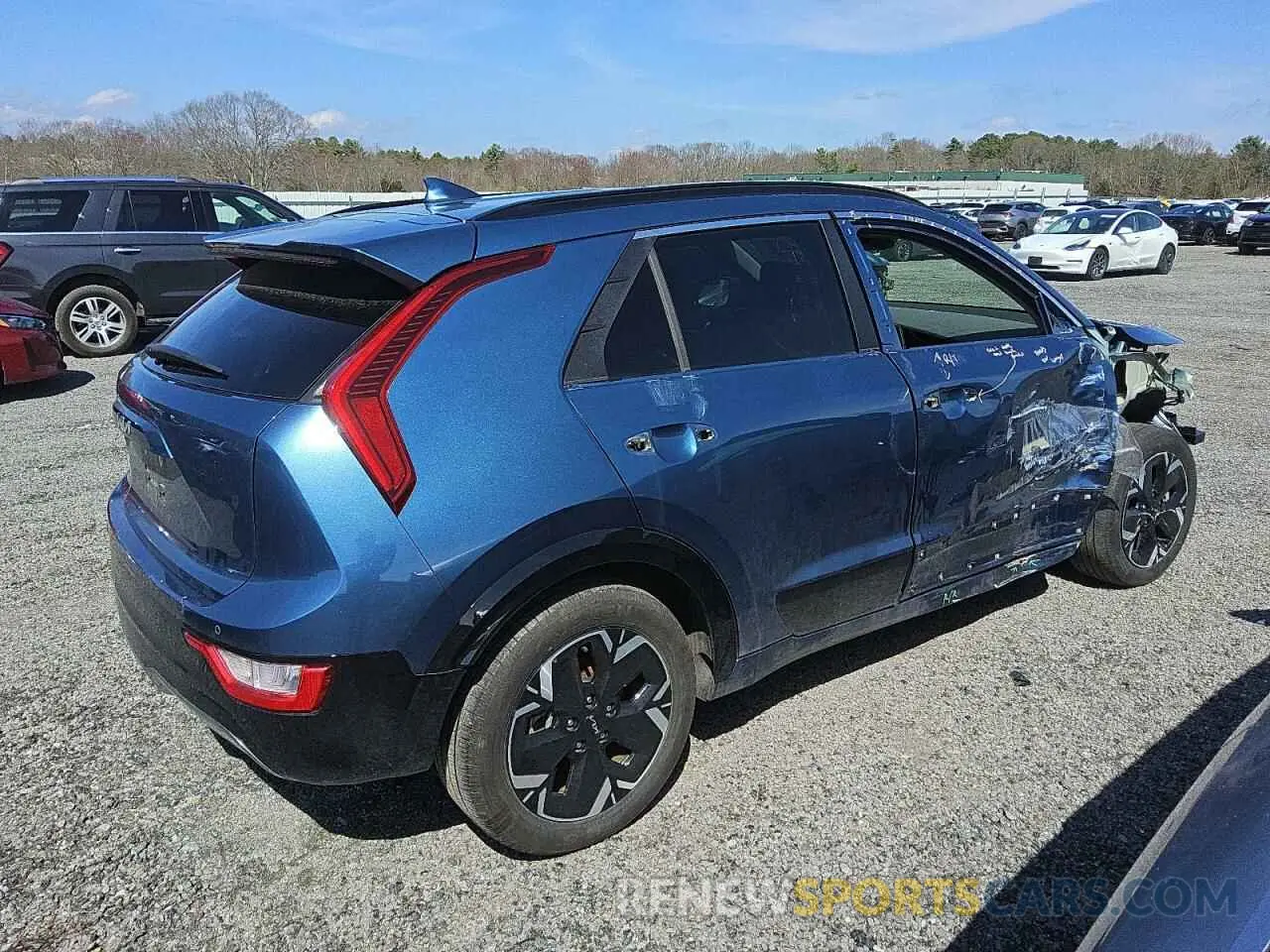 3 Photograph of a damaged car KNDCR3L16R5107210 KIA NIRO WIND 2024