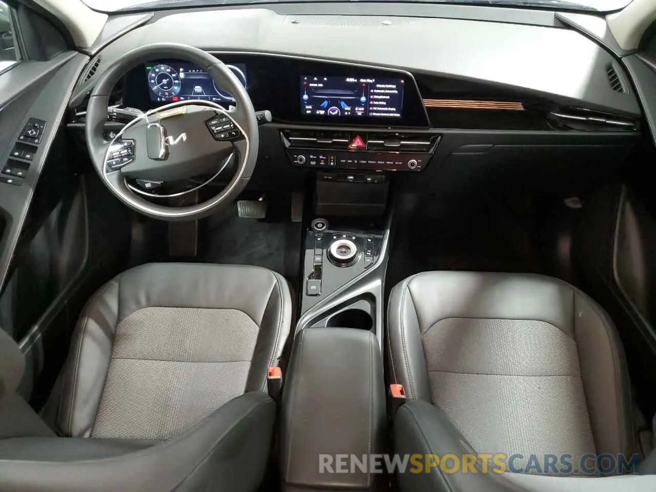 8 Photograph of a damaged car KNDCR3L17R5087680 KIA NIRO WIND 2024