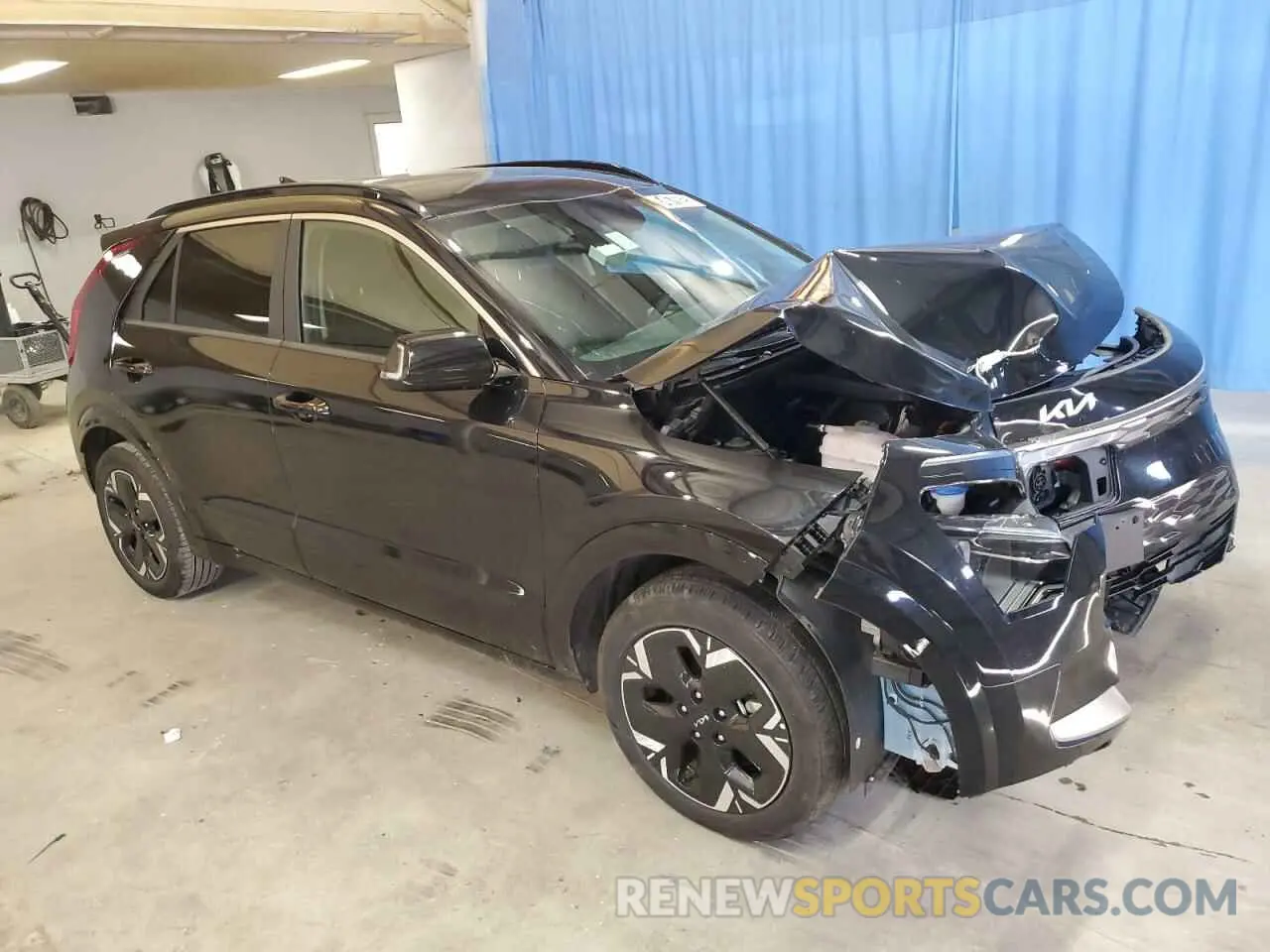 4 Photograph of a damaged car KNDCR3L17R5114036 KIA NIRO WIND 2024