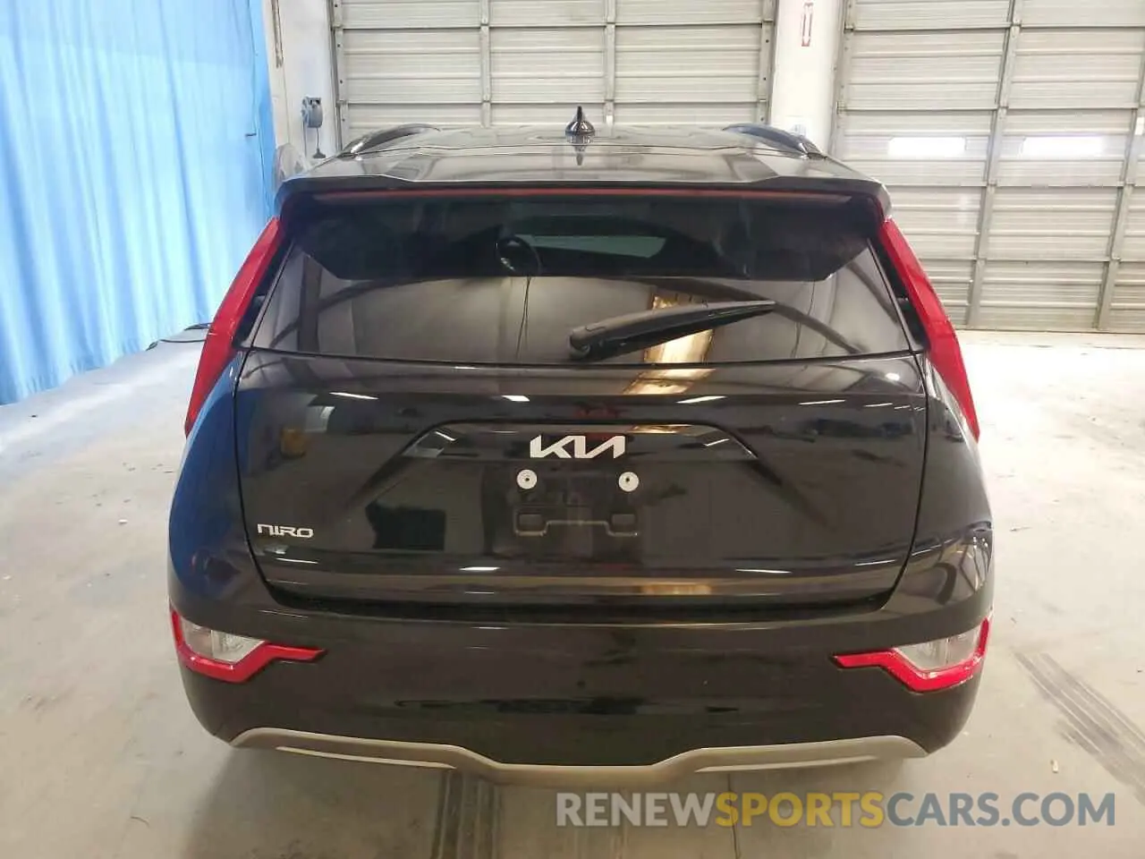 6 Photograph of a damaged car KNDCR3L17R5114036 KIA NIRO WIND 2024