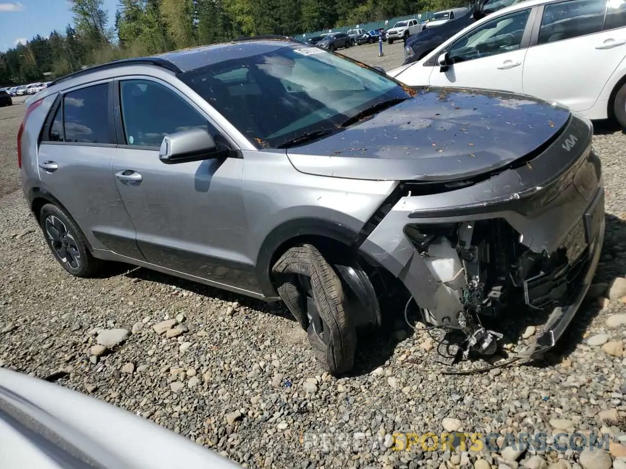 4 Photograph of a damaged car KNDCR3L1XR5079928 KIA NIRO WIND 2024