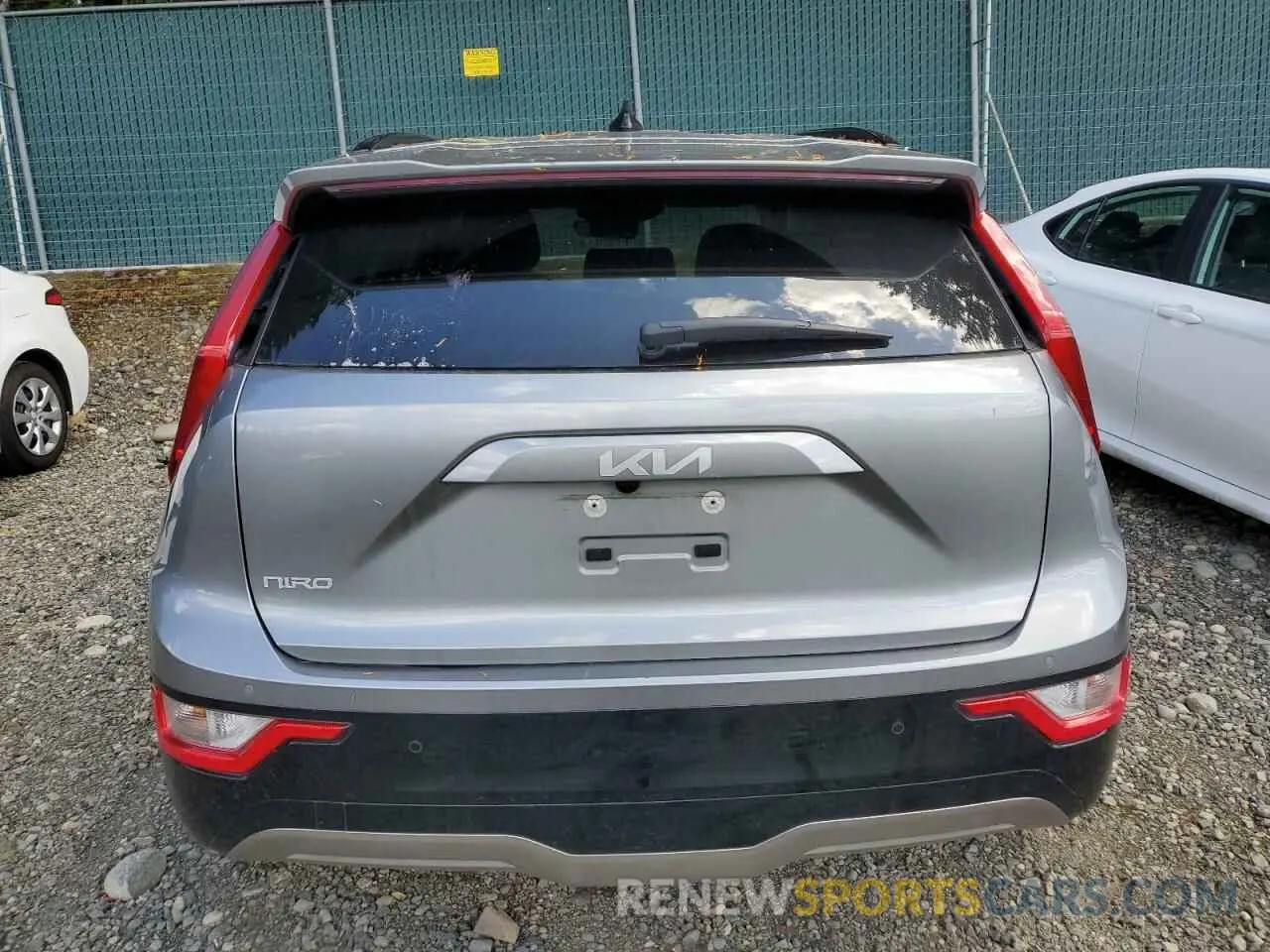 6 Photograph of a damaged car KNDCR3L1XR5079928 KIA NIRO WIND 2024