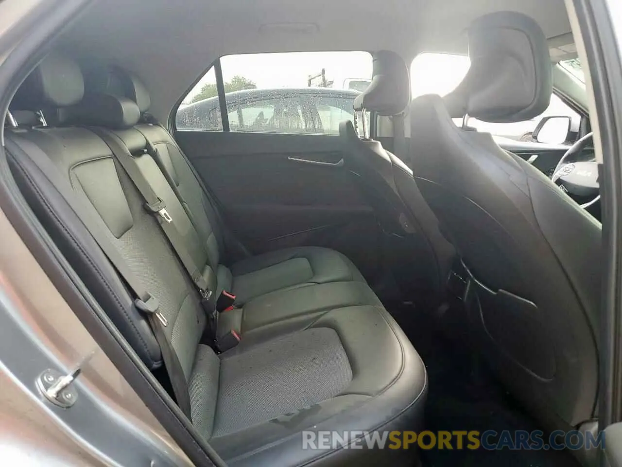11 Photograph of a damaged car KNDCR3L1XR5086734 KIA NIRO WIND 2024