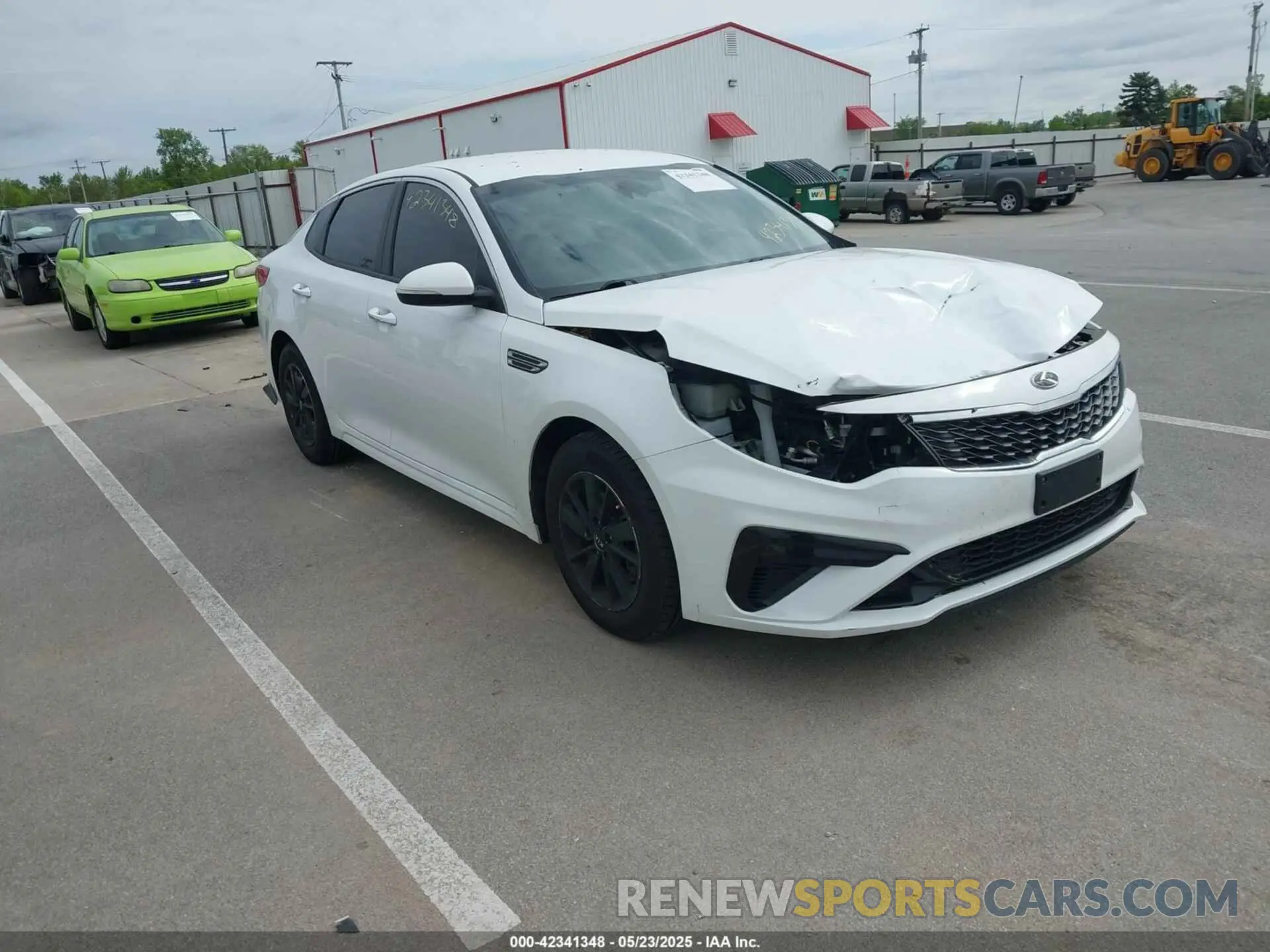 1 Photograph of a damaged car 5XXGT4L30KG280104 KIA OPTIMA 2019