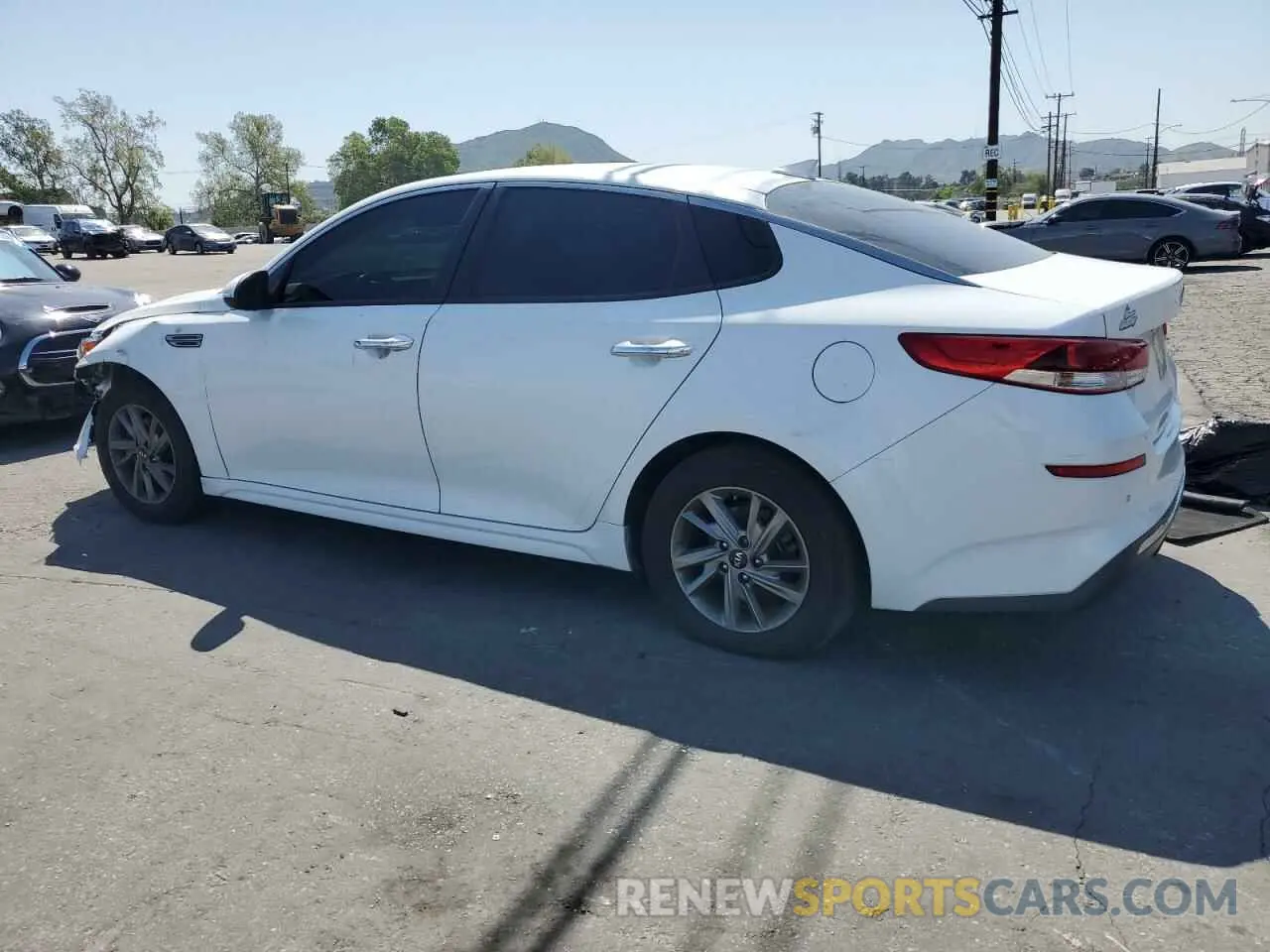 2 Фотография поврежденного автомобиля 5XXGT4L30KG283939 KIA OPTIMA 2019
