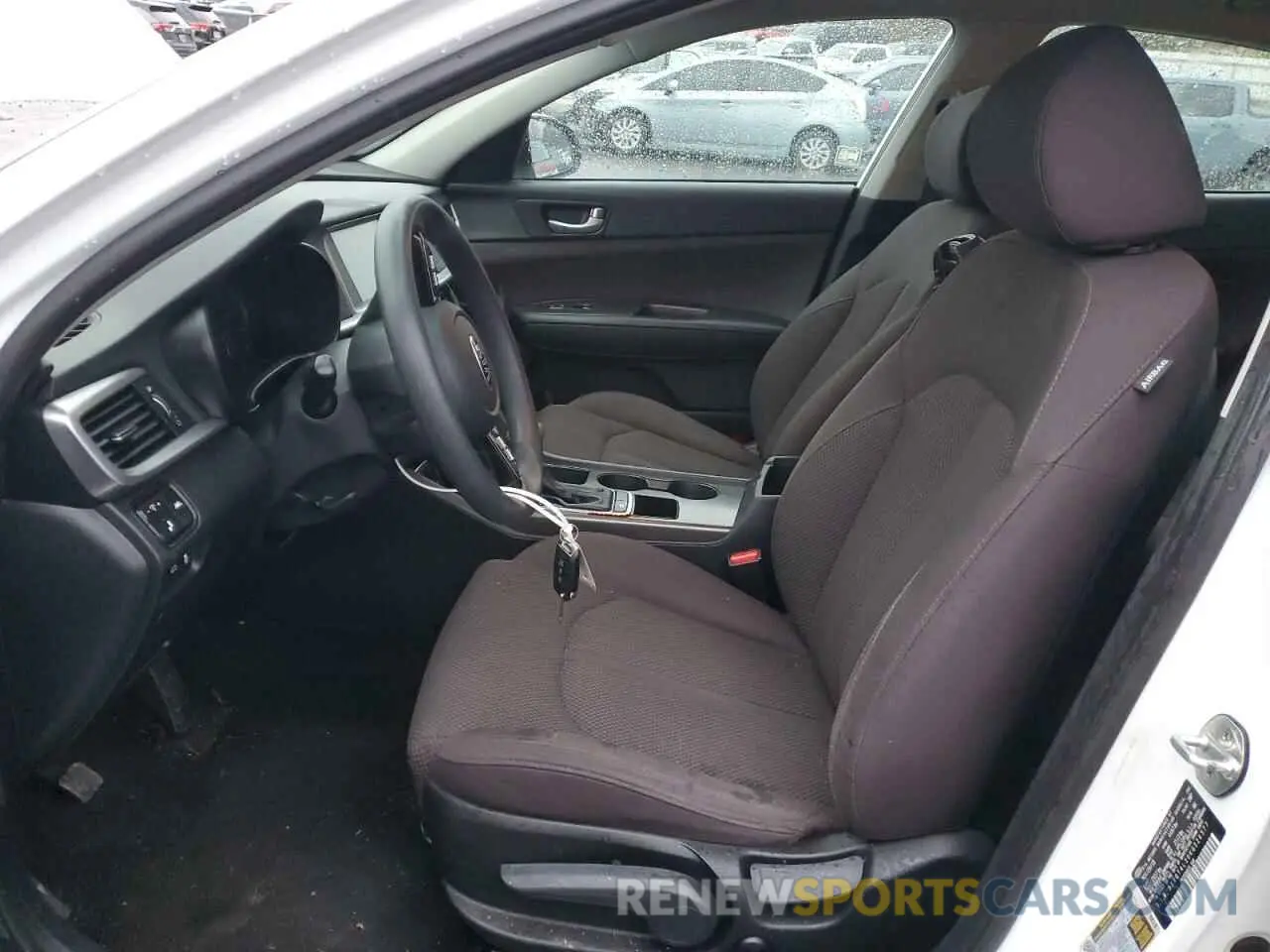 7 Photograph of a damaged car 5XXGT4L30KG326577 KIA OPTIMA 2019