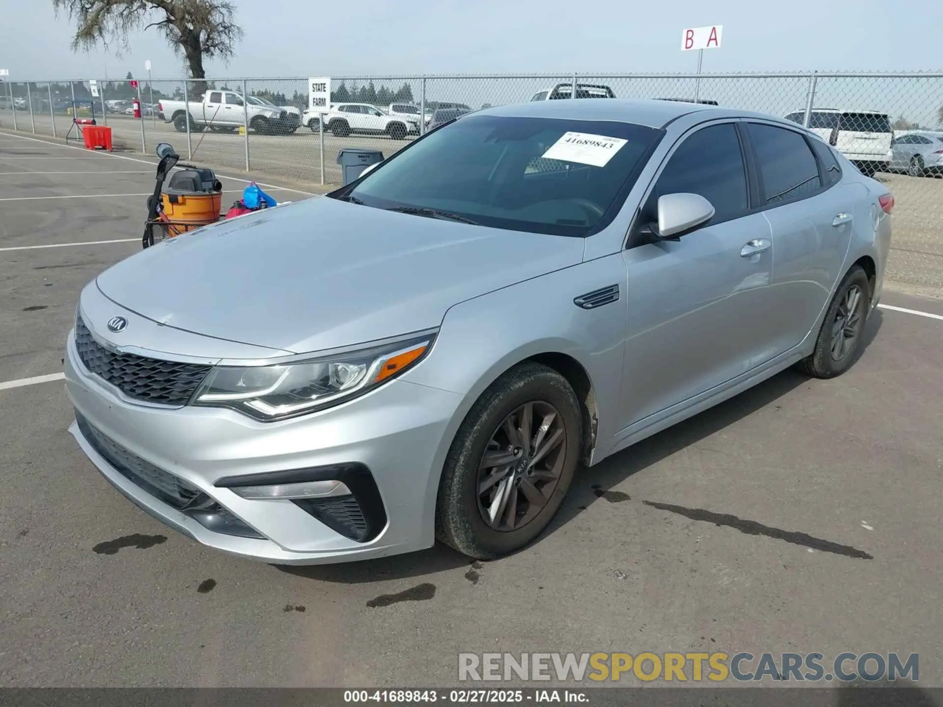 2 Photograph of a damaged car 5XXGT4L31KG297235 KIA OPTIMA 2019