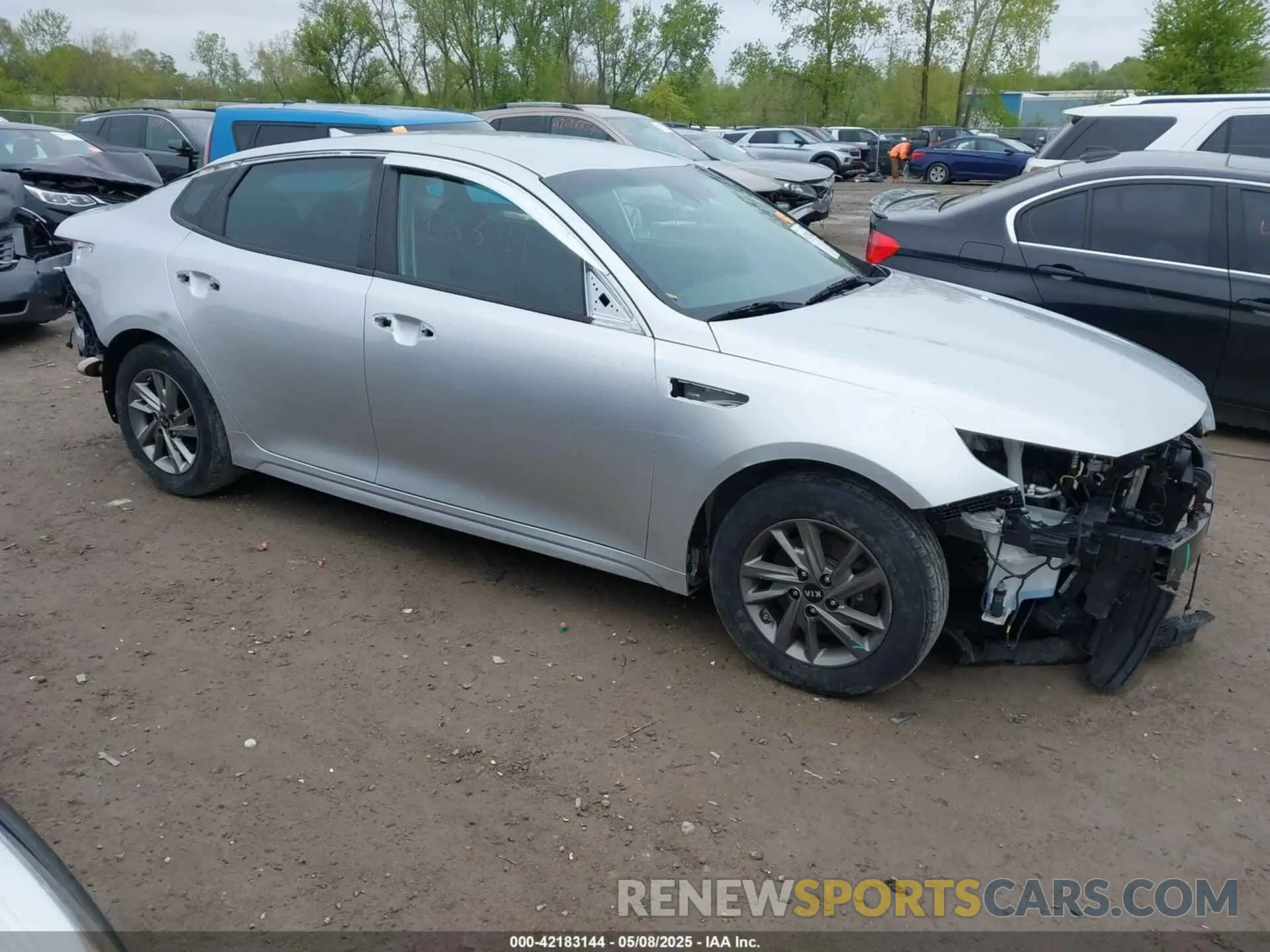 1 Фотография поврежденного автомобиля 5XXGT4L31KG320819 KIA OPTIMA 2019