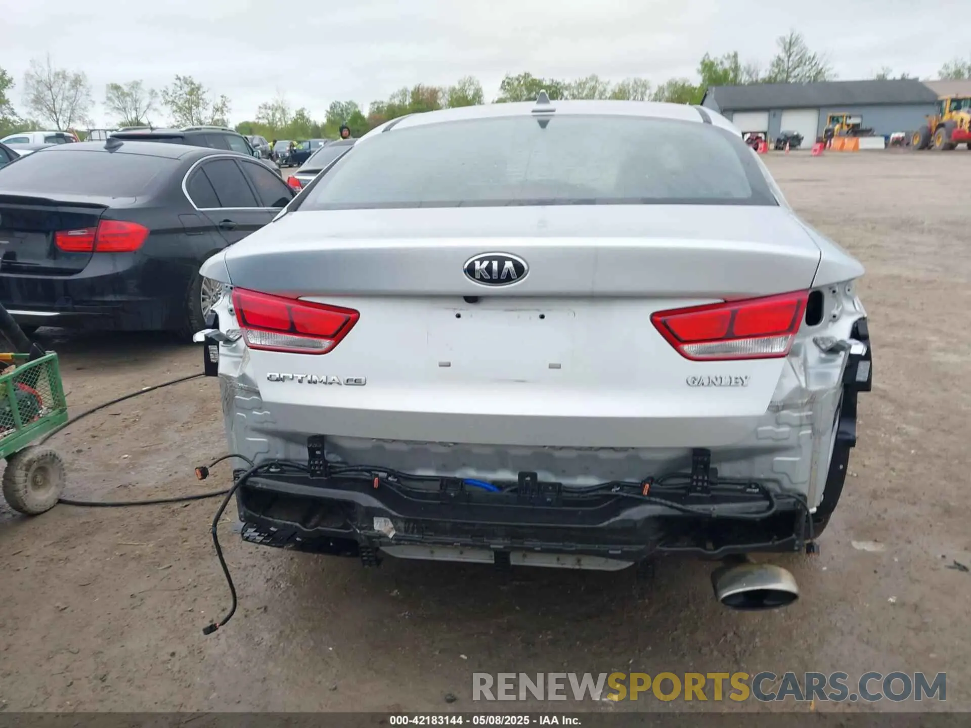 17 Фотография поврежденного автомобиля 5XXGT4L31KG320819 KIA OPTIMA 2019