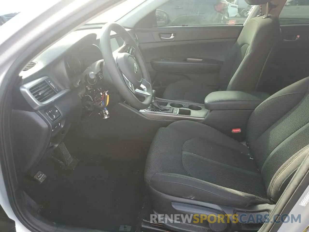 7 Photograph of a damaged car 5XXGT4L31KG346305 KIA OPTIMA 2019