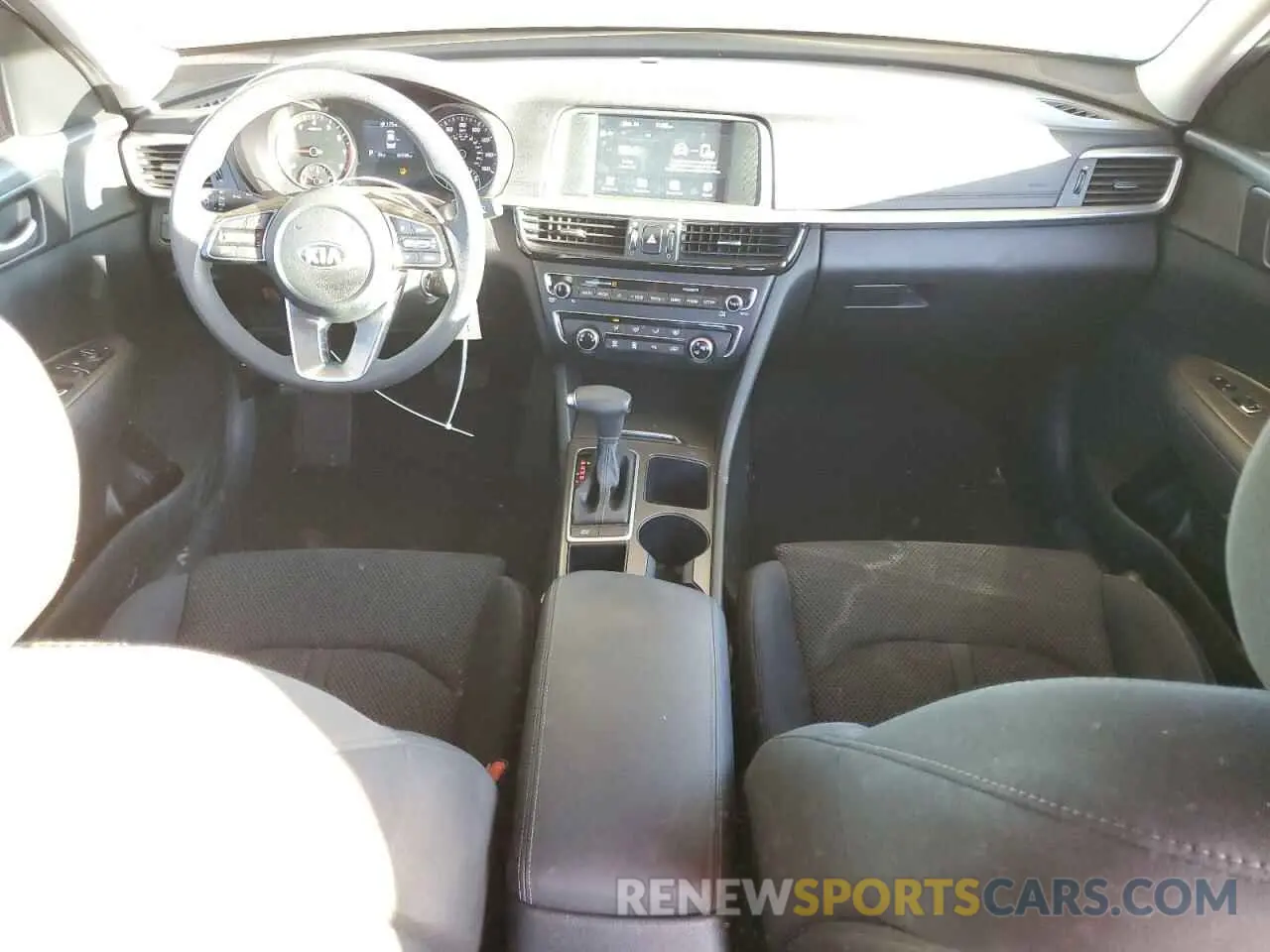 8 Photograph of a damaged car 5XXGT4L31KG353271 KIA OPTIMA 2019