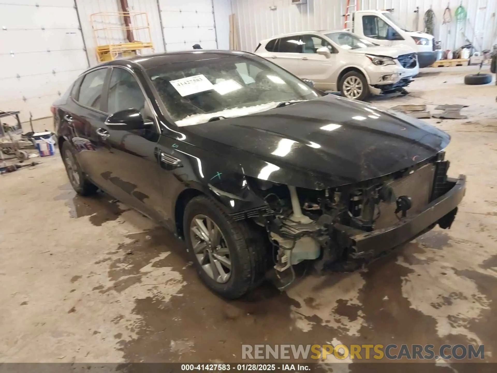 1 Photograph of a damaged car 5XXGT4L31KG376856 KIA OPTIMA 2019