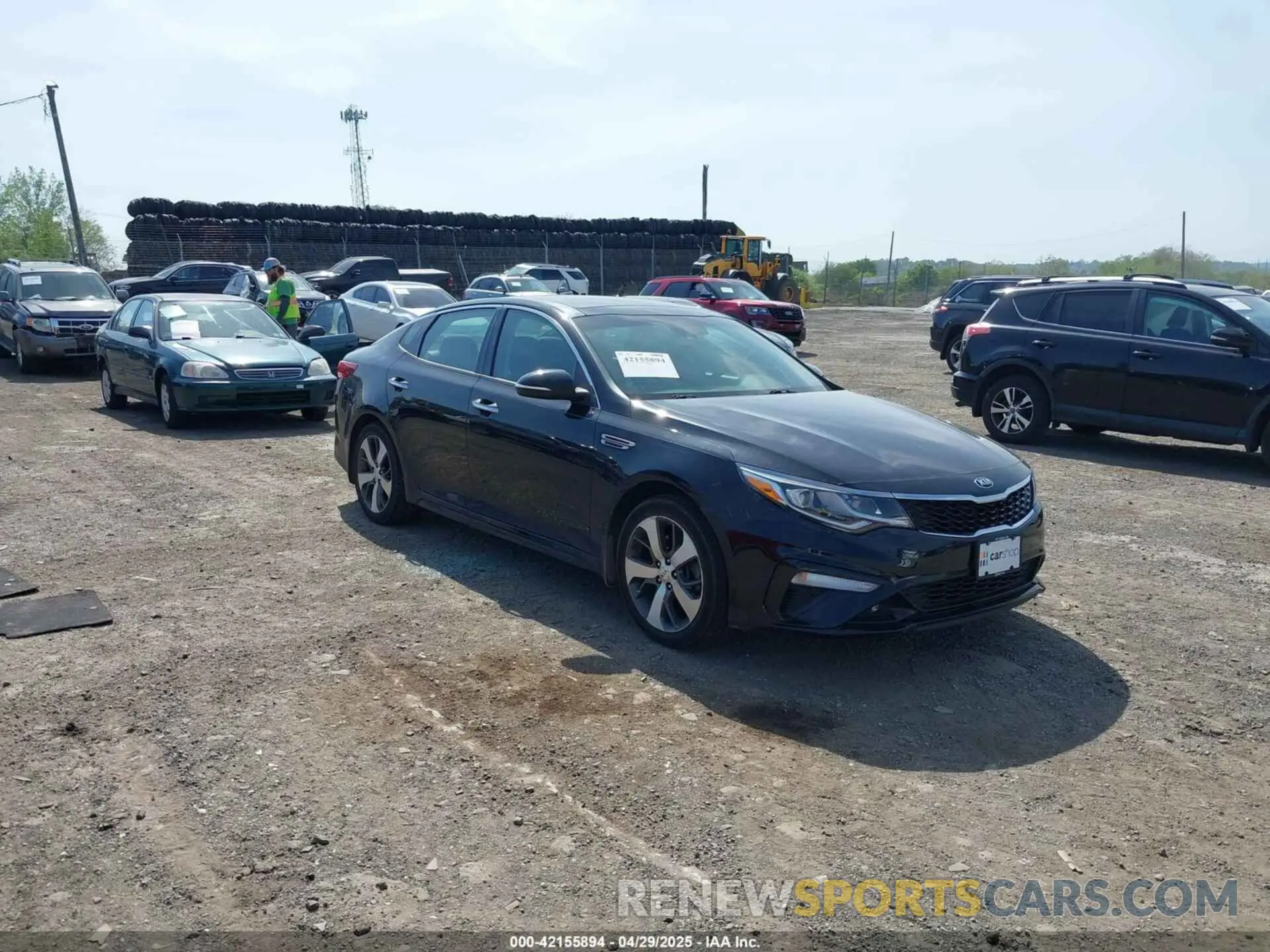 1 Photograph of a damaged car 5XXGT4L32KG284509 KIA OPTIMA 2019