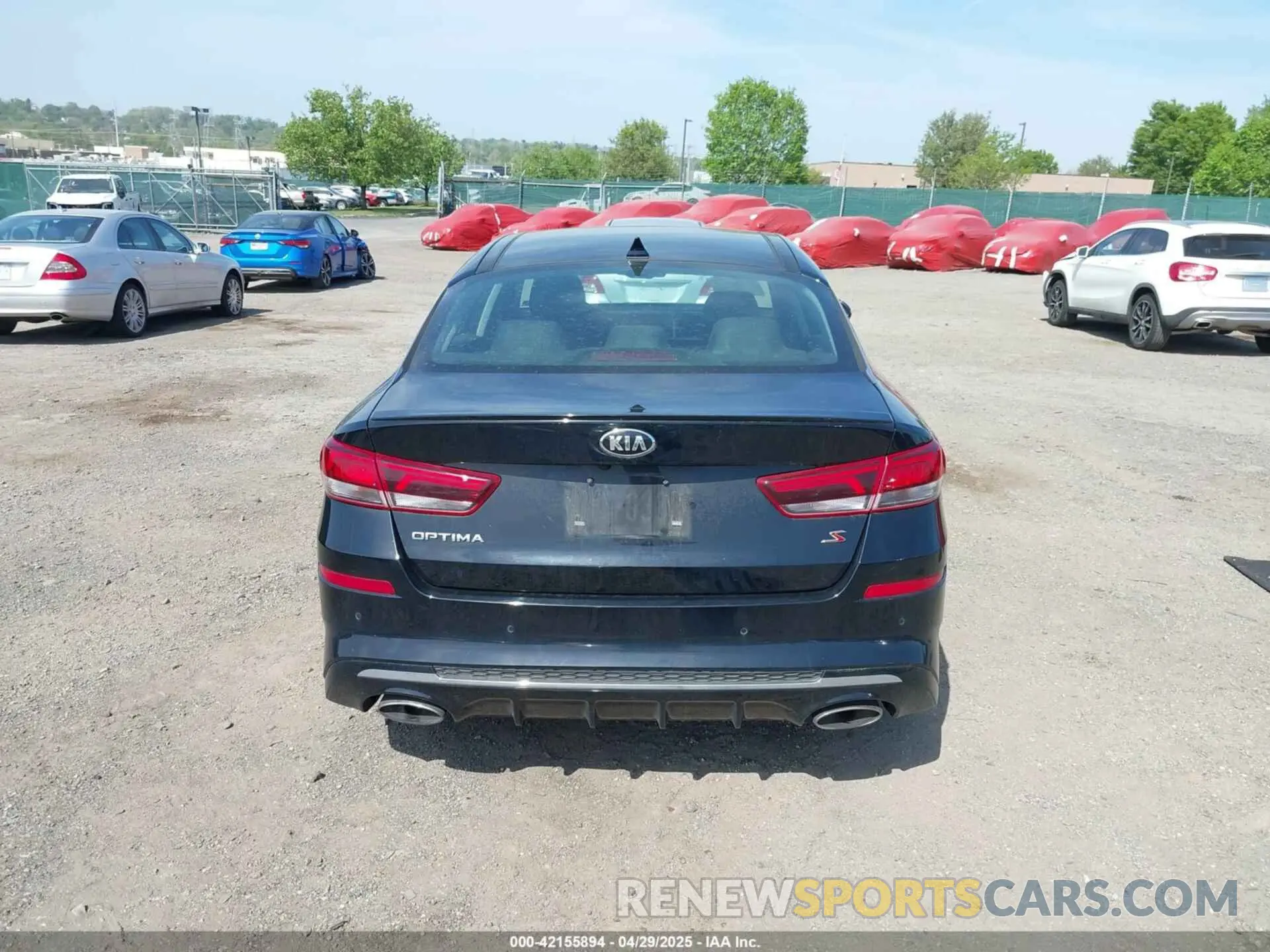 16 Photograph of a damaged car 5XXGT4L32KG284509 KIA OPTIMA 2019
